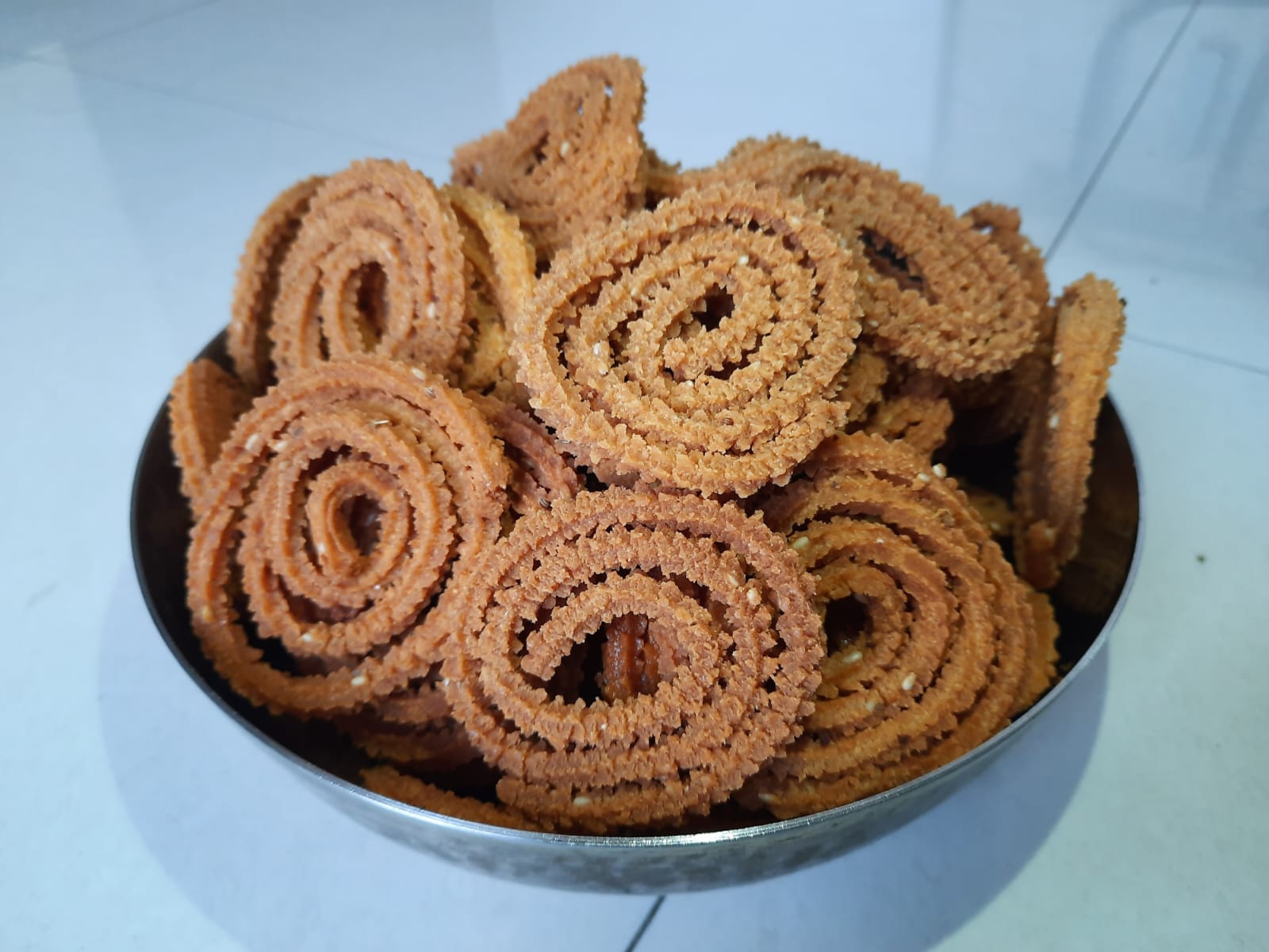 भाजणी चकली - 150 ग्रॅम | खुसखुशीत आणि अस्सल नाश्ता