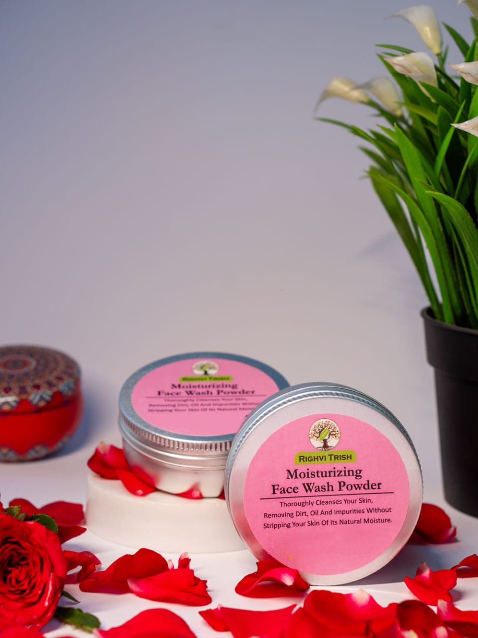 Righvi Trish Moisturizing Face Wash Powder – Natural Cleanser for Soft & Hydrated Skin